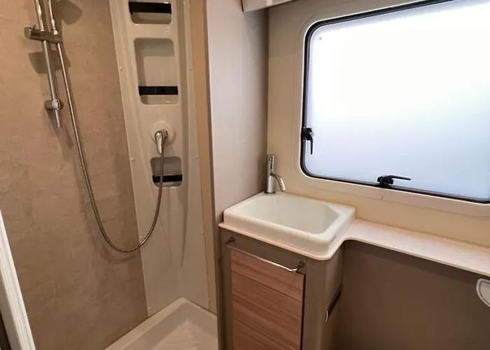 Gemuetlicher Camper-wiesnnah *